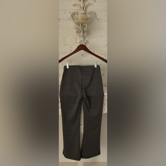 Altar’d State Gingham High-Waisted Flared Pants
Size: XS
NWT - Picture 5 of 8